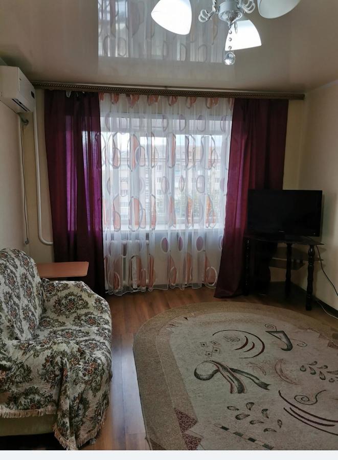 1 Комн Апартаменты В Центре Рядом С Парком Kostanay Exterior foto