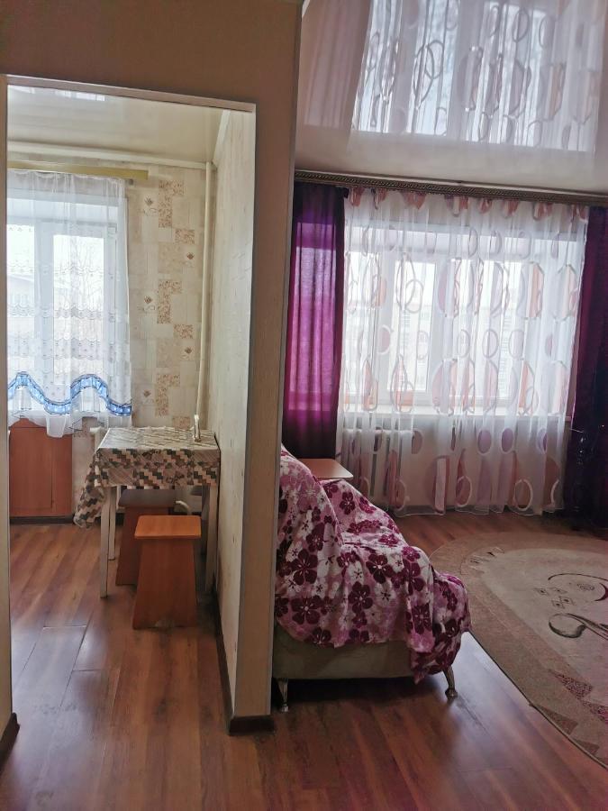 1 Комн Апартаменты В Центре Рядом С Парком Kostanay Exterior foto